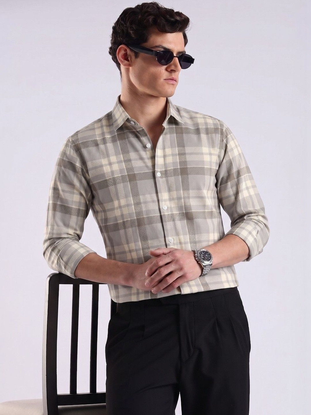 VELKYNOX Men Comfort Slim Fit Tartan Checks Checked Casual Shirt