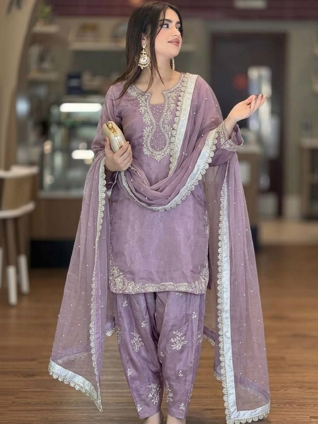 HERINK FASHION Women Ethnic Motifs Embroidered Regular Thread Work Raw Silk Kurta with Patiala & With Dupatta