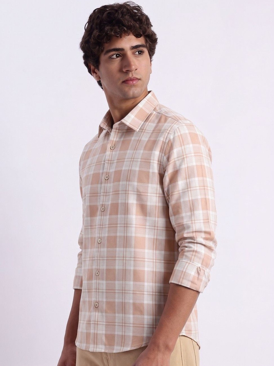 VELKYNOX Men Comfort Slim Fit Checked Casual Shirt