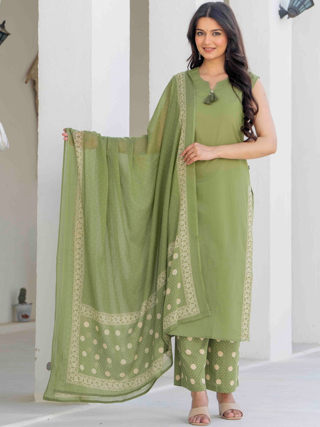 Pistaa Women Ethnic Motifs Regular Thread Work Pure Cotton Kurta with Palazzos & With Dupatta