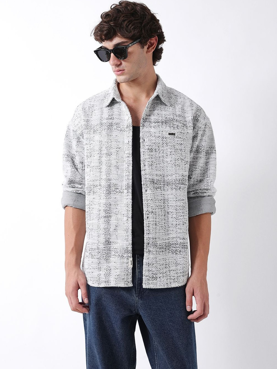 THE BEAR HOUSE Textured Oversized Spread Collar Shirts