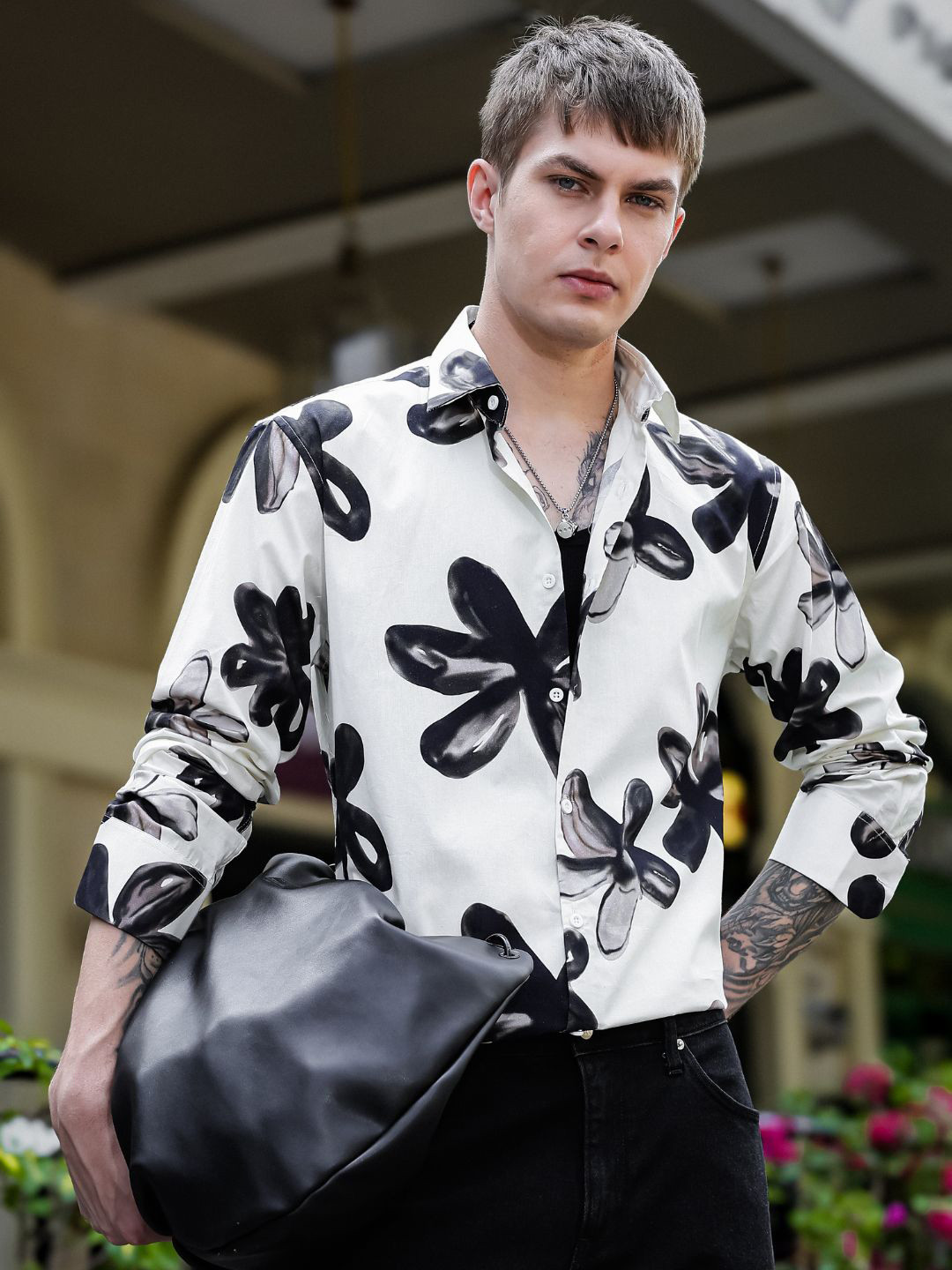 Eszett Floral Printed Spread Collar Long Sleeves Pure Cotton Shirt