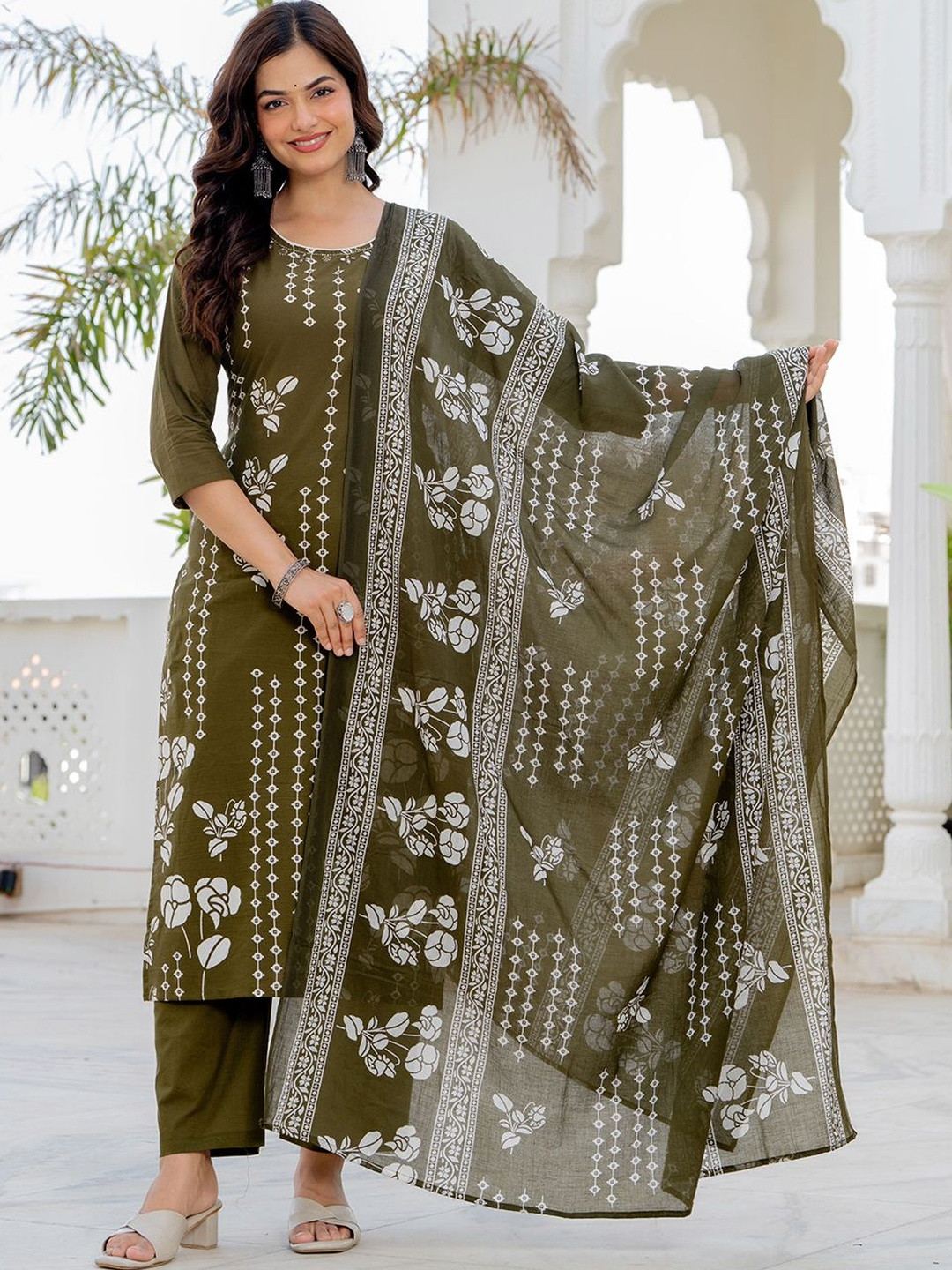 Rangira Women Floral Printed Regular Pure Cotton Kurta with Palazzos & With Dupatta