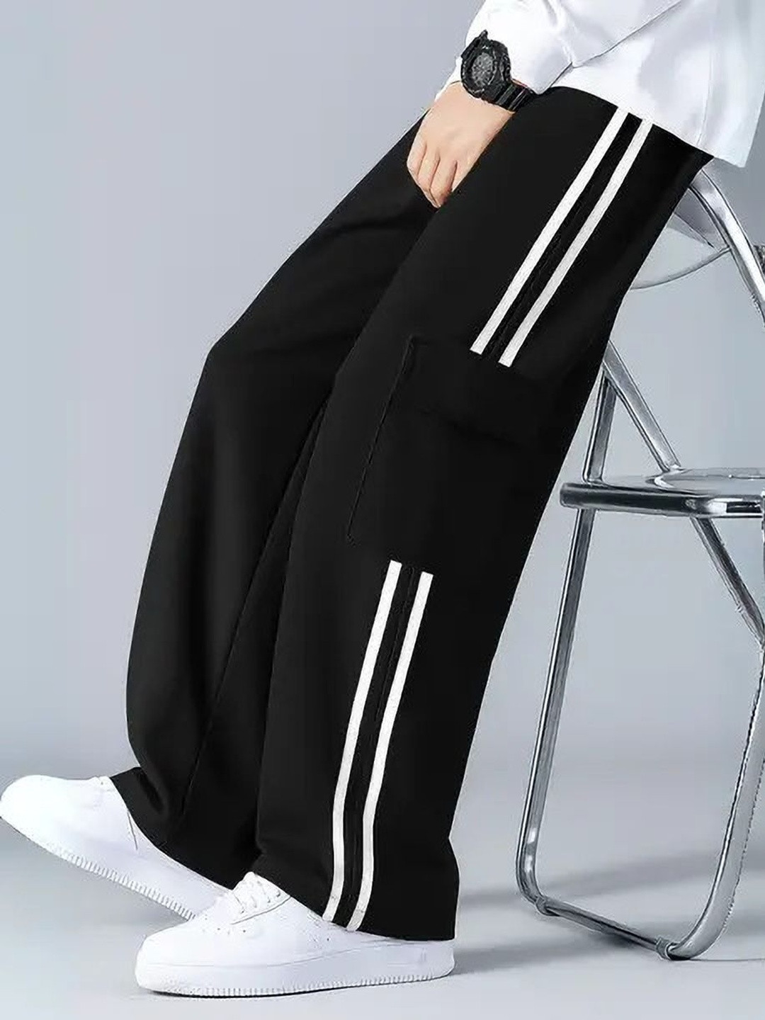 Veltick Men Straight Fit High-Rise Trousers