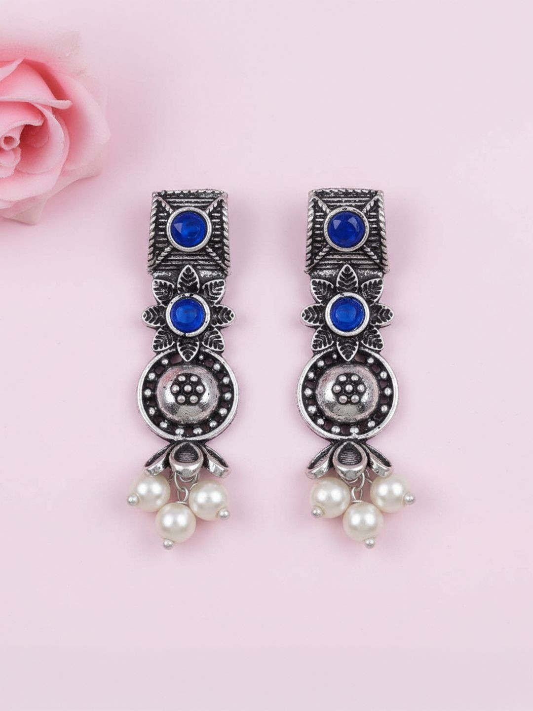 Stylishkudi Geometric Drop Earrings