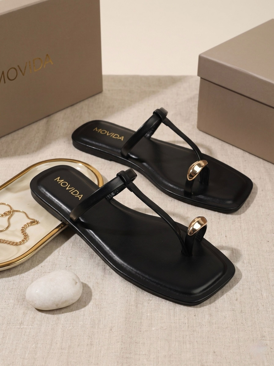 MOVIDA Women One Toe Flats with Buckles