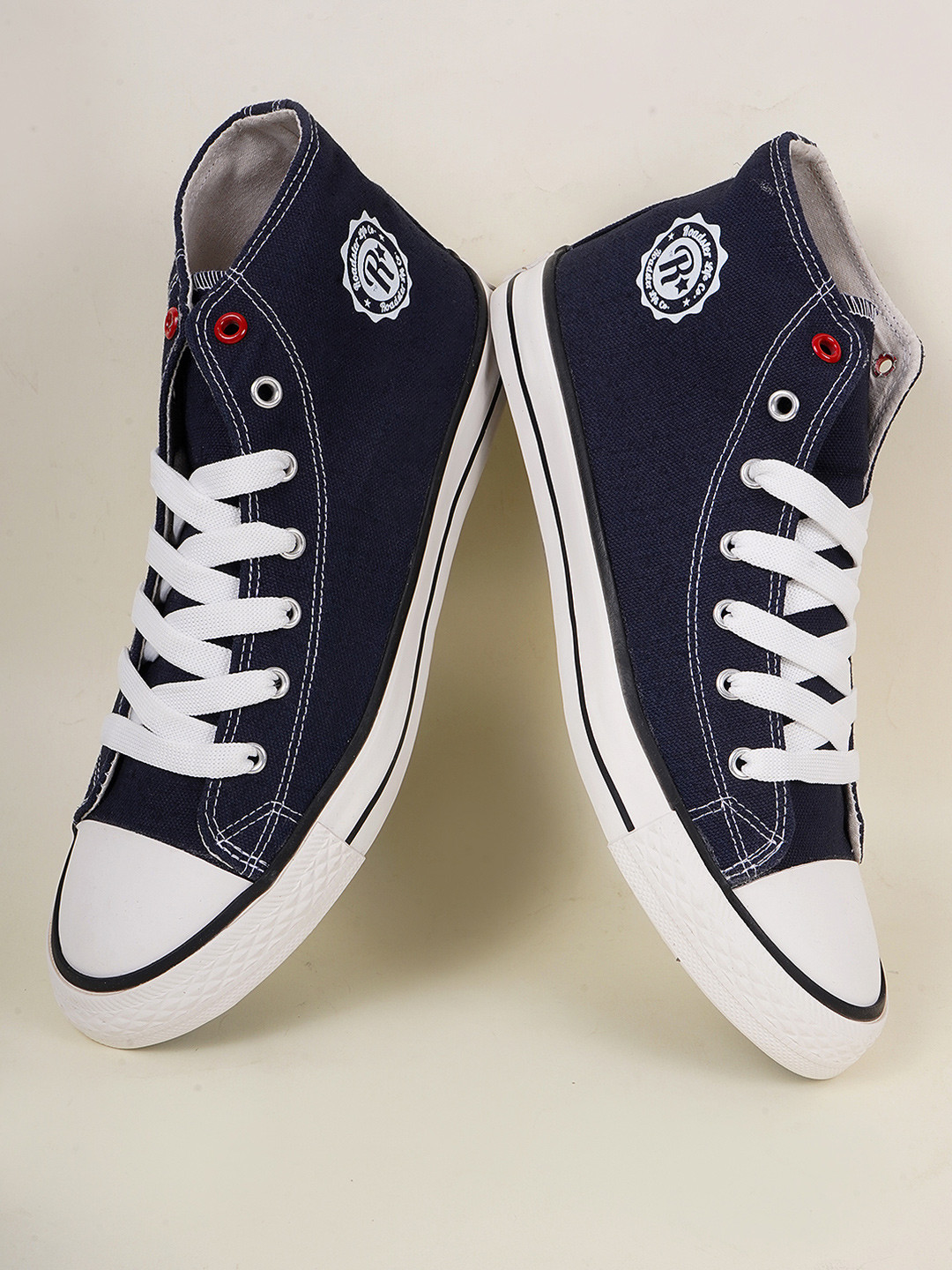 The Roadster Lifestyle Co Women Lace-Up Casual Sneakers