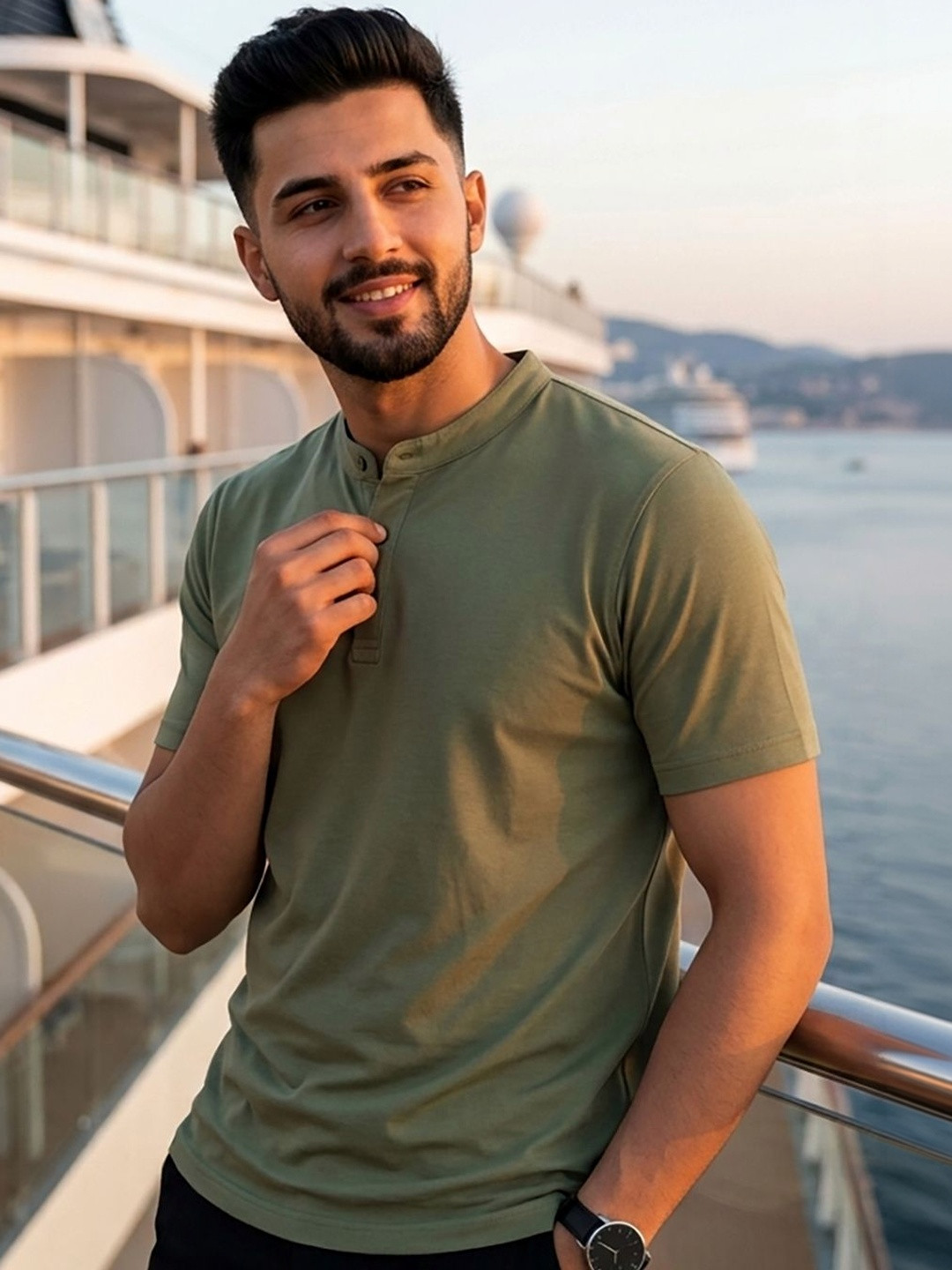 UNIBERRY JEANS Men Henley Neck T-shirt