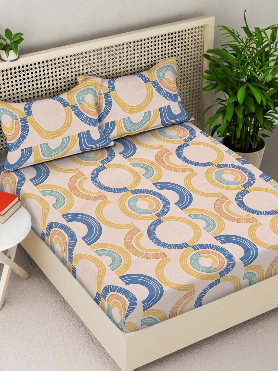 FABINALIV Cream Polycotton 300 TC King Bedsheet with 2 Pillow Covers
