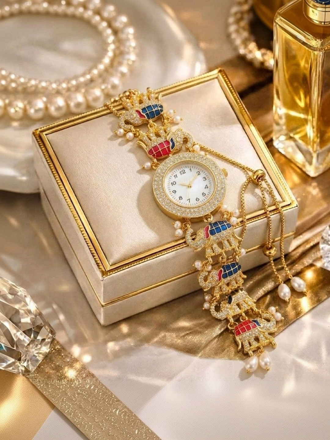 SZN Women Dial & Bracelet Style Straps Analogue Watch haathi watchW1