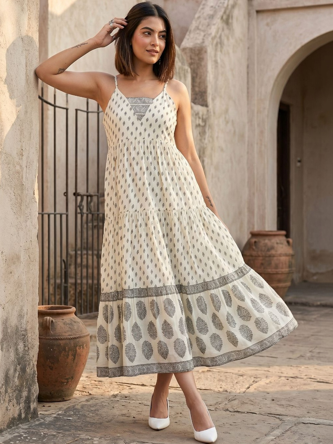 AADVIKA Ethnic Motifs Print A-Line Midi Dress