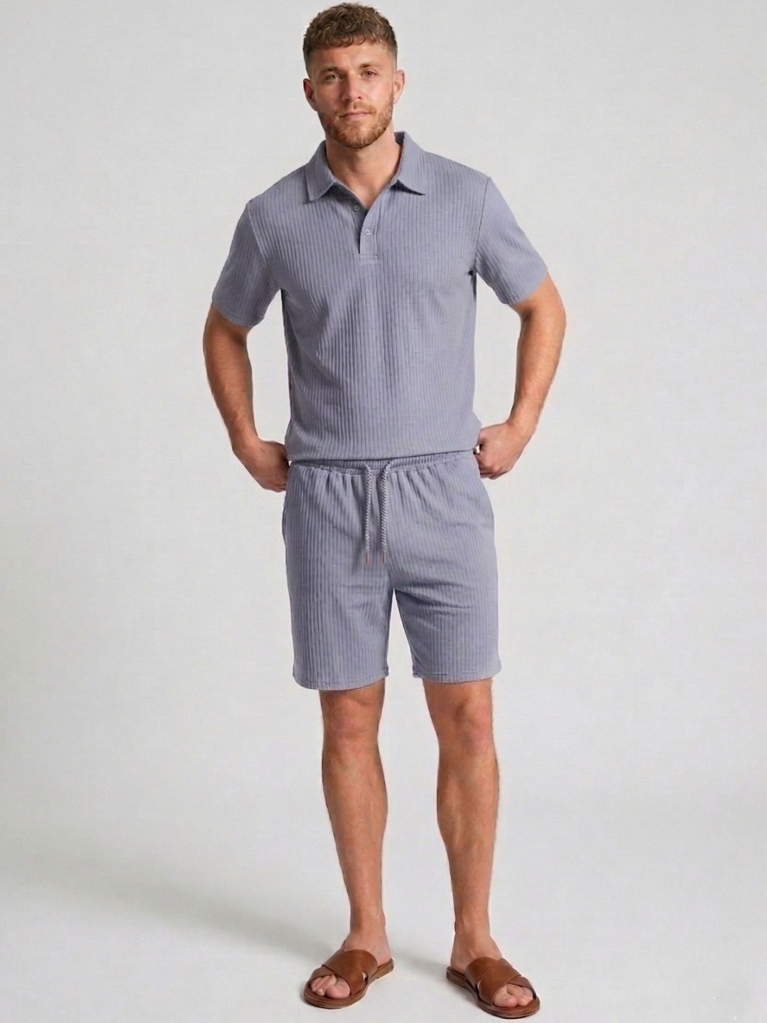 Amoldo Knitted Self Design T-shirt with Shorts