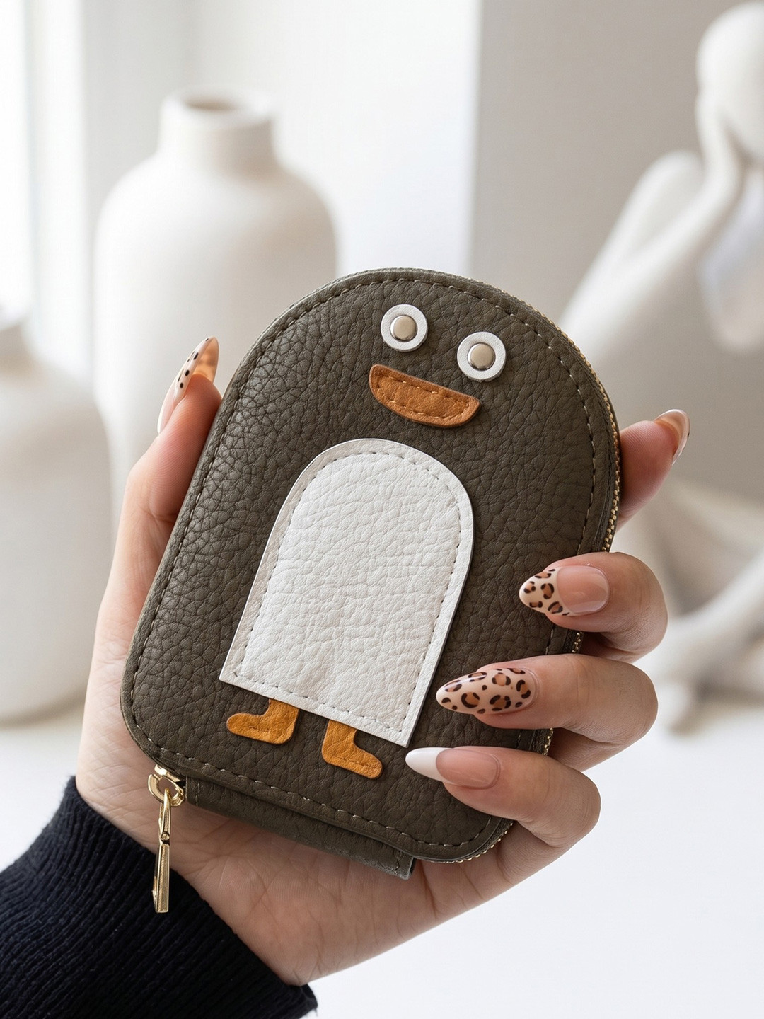 HotGown Women Animal Textured Applique PU Zip Around Wallet