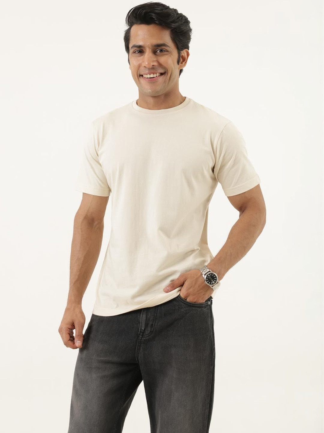 SAADAA Men T-shirt