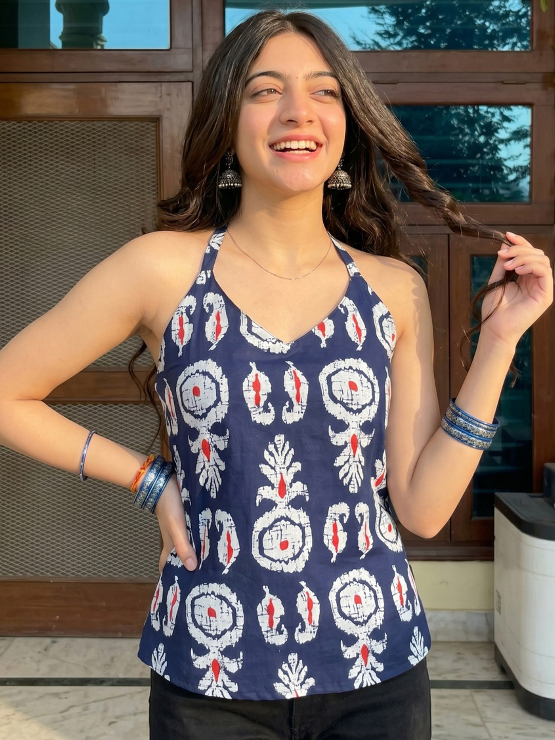 Quintessentials Women Blue Cotton Printed Halter Neck Sleeveless Short Kurti