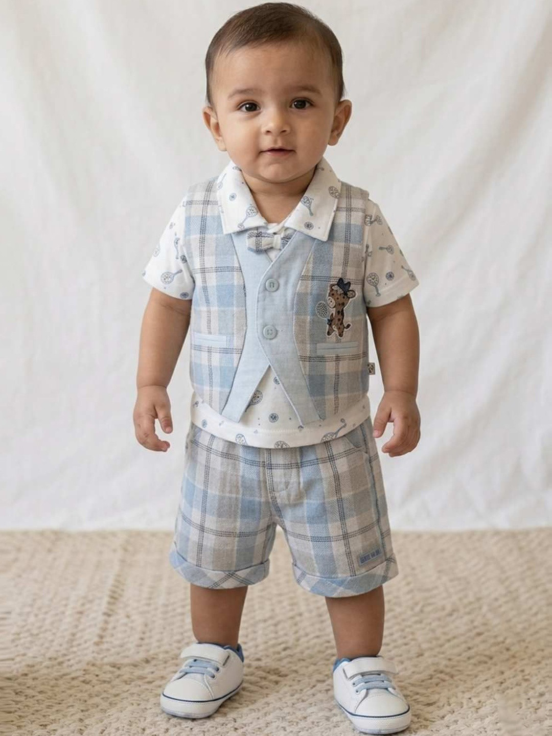 Pompidou Boys Printed T-shirt with Shorts