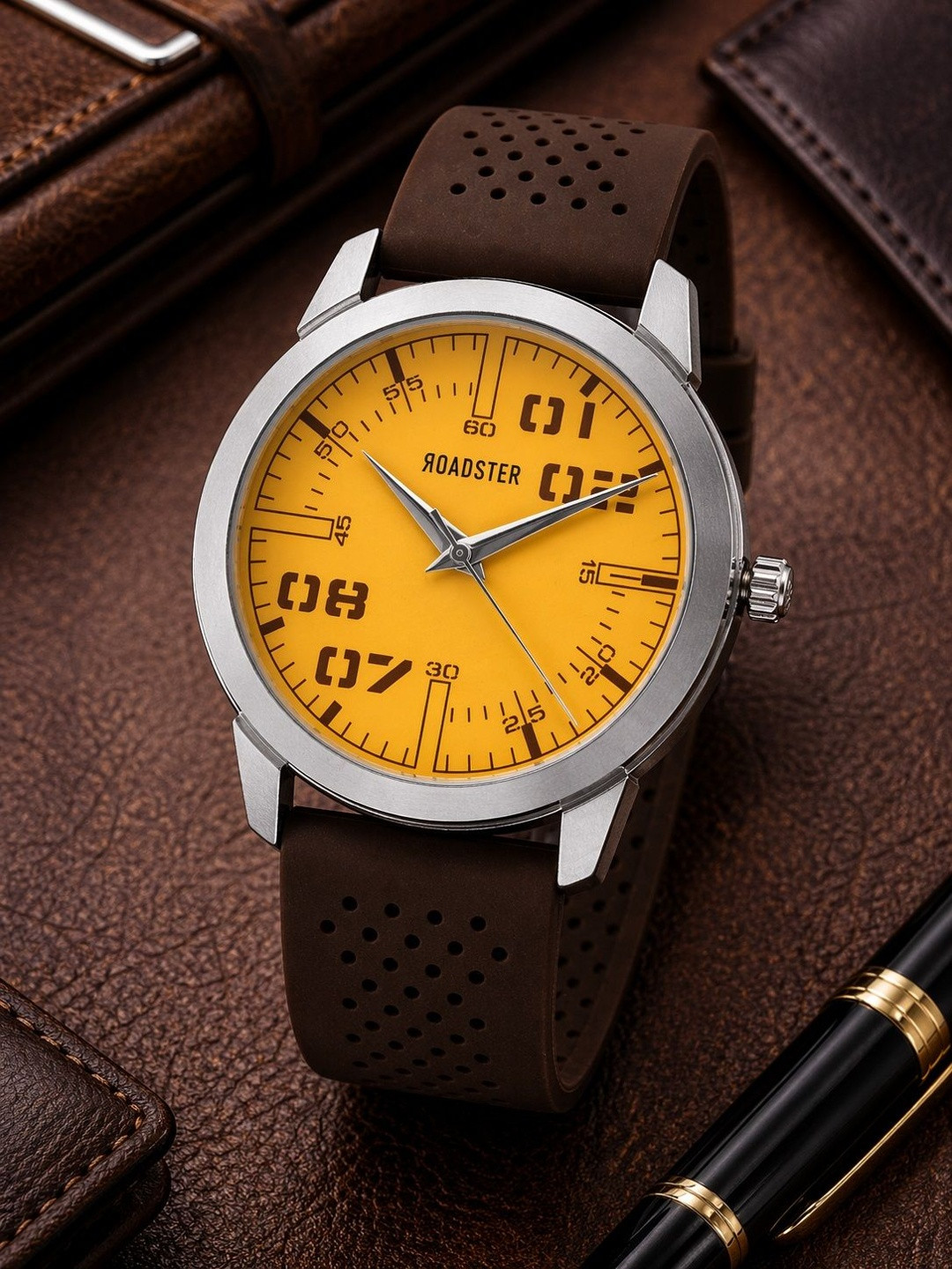 The Roadster Lifestyle Co Men Wrist Watch - RDM029A