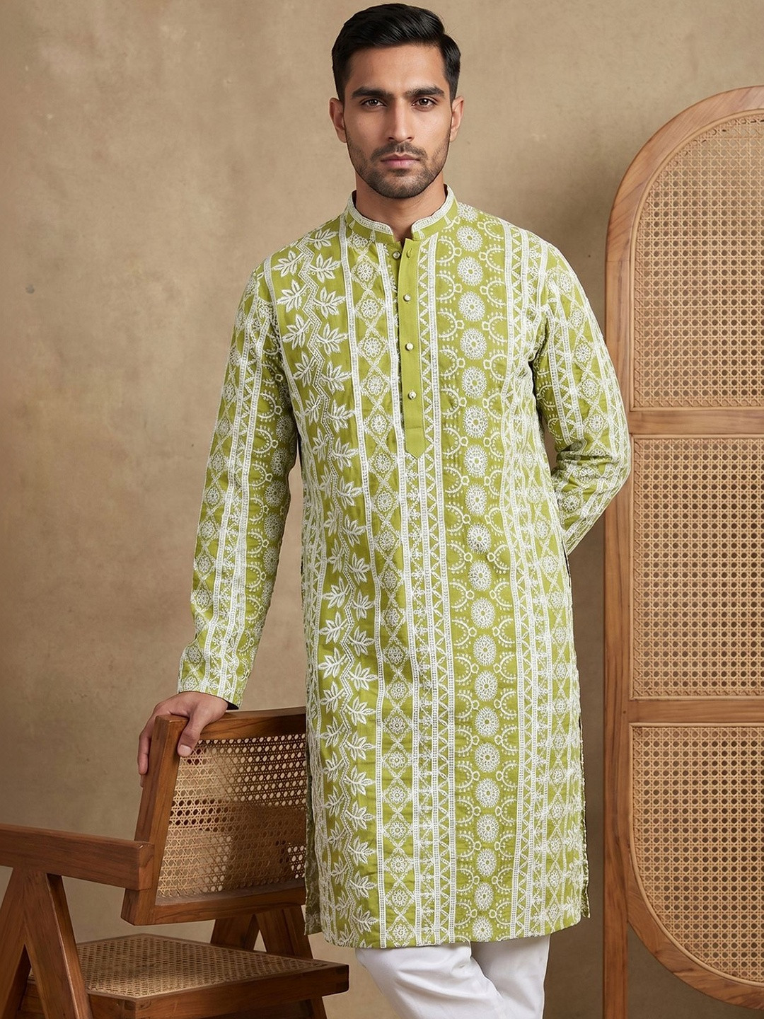 House of Pataudi Embroidered Mandarin Collar Knee Length Straight Kurtas