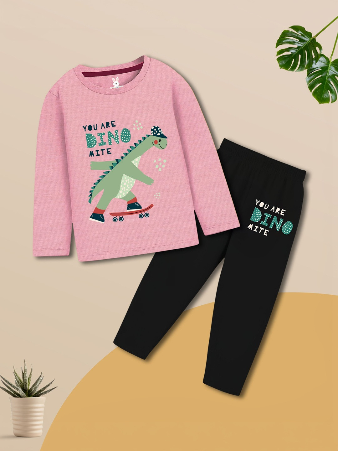 KIDSCRAFT Girls Printed Night suit