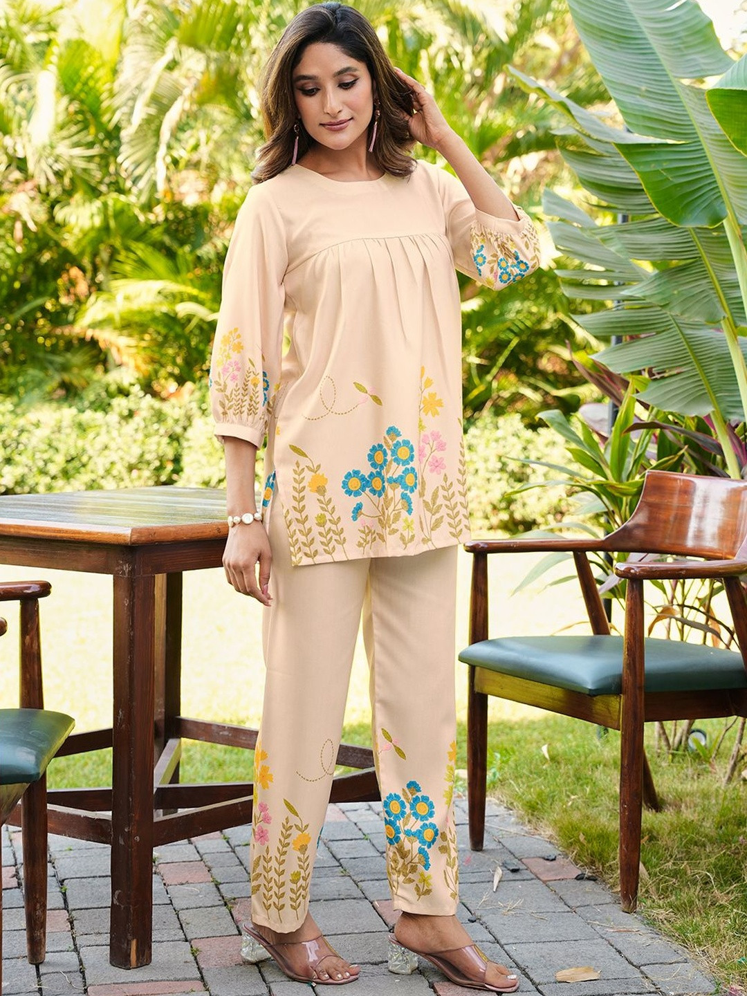 flaher Floral Printed Top with Trousers