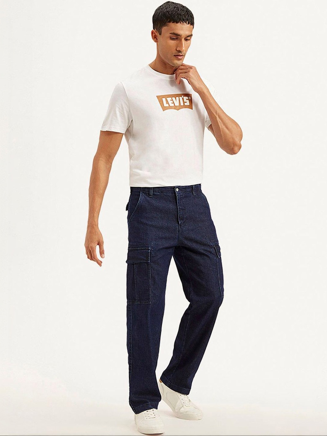 Levis Men Classic Regular Fit Mid-Rise Light Fade Stretchable Jeans