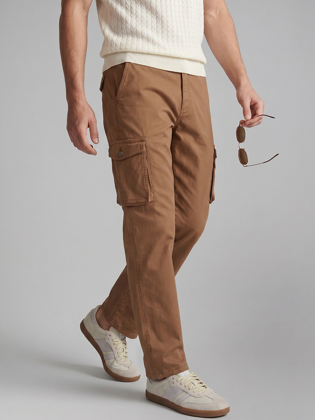 Louis Philippe Jeans Men Straight Fit Cargos Trousers