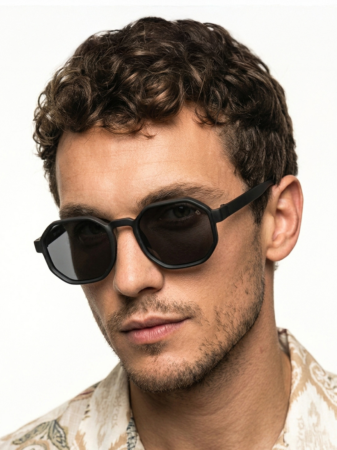 Eyejack by Voyage Unisex Wayfarer Sunglasses with UV Protected Lens 5611CL1038