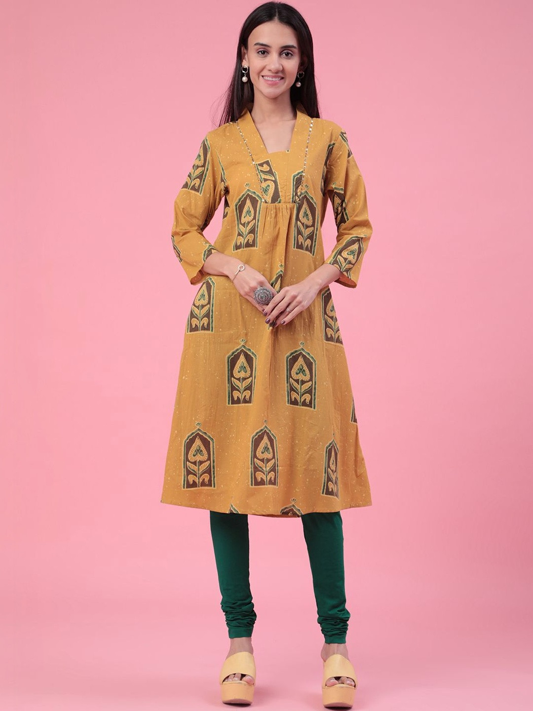 LIMEROAD Women Ethnic Motifs Printed Sequinned Kurta