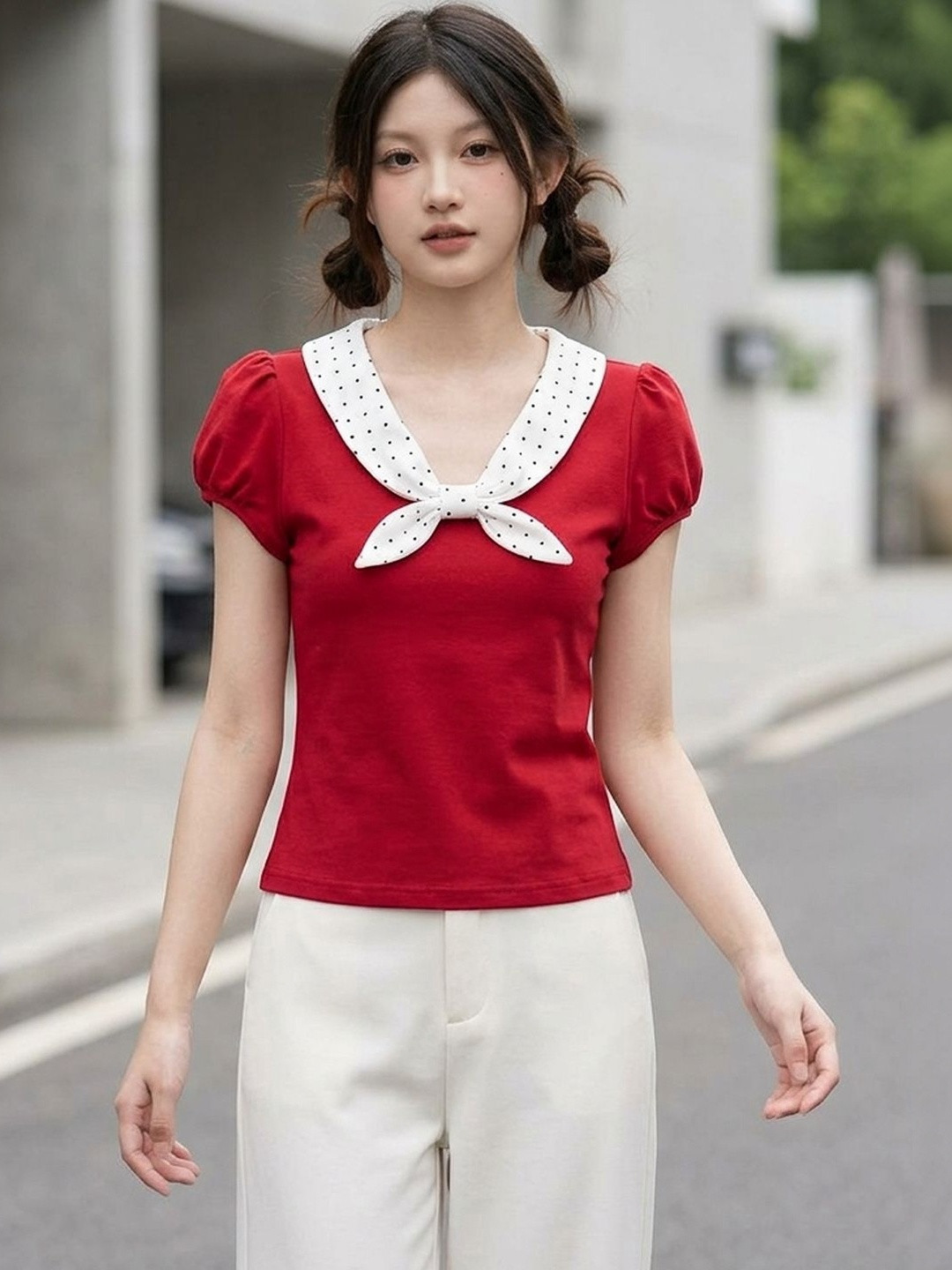 Suo Polka Dot Puff Sleeve Top