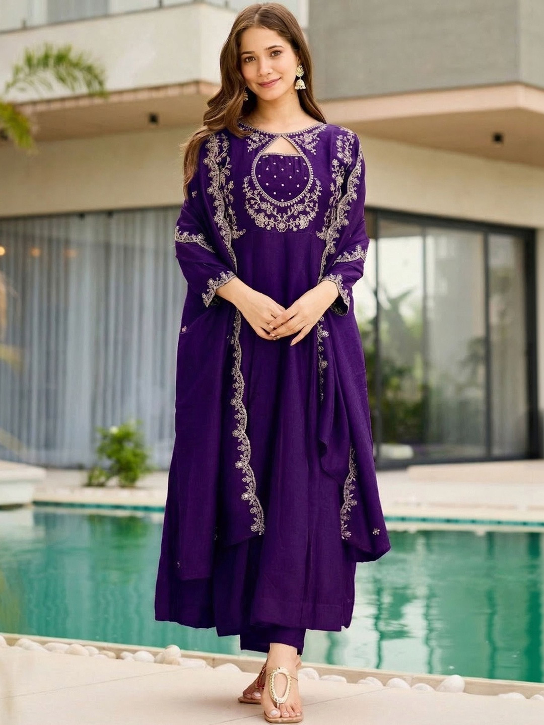 AWRIYA Women Ethnic Motifs Embroidered Empire Thread Work Silk Georgette Kurta with Trousers & With Dupatta