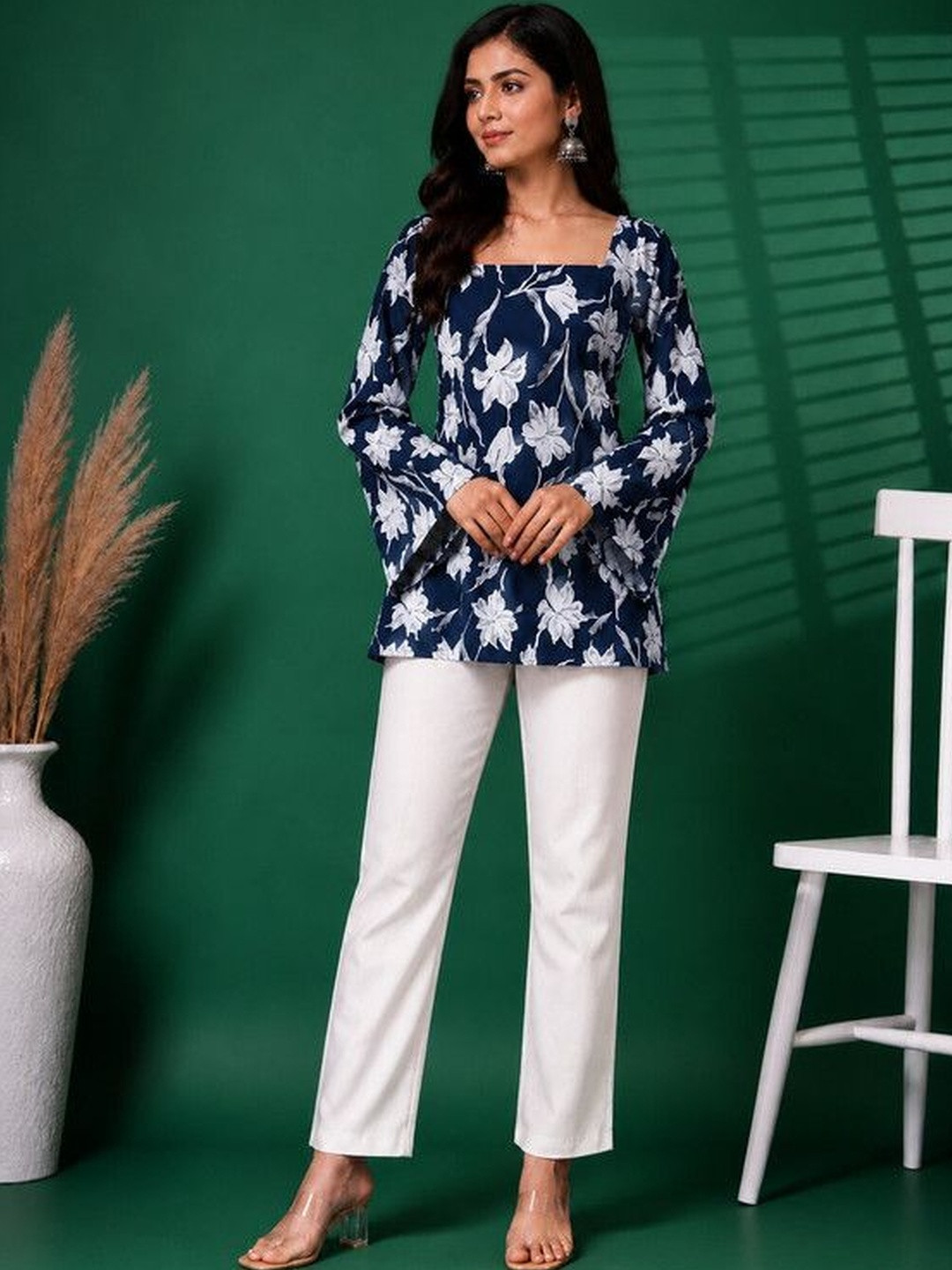 ALENJAN Floral Printed Square Neck Flared Sleeves Kurti