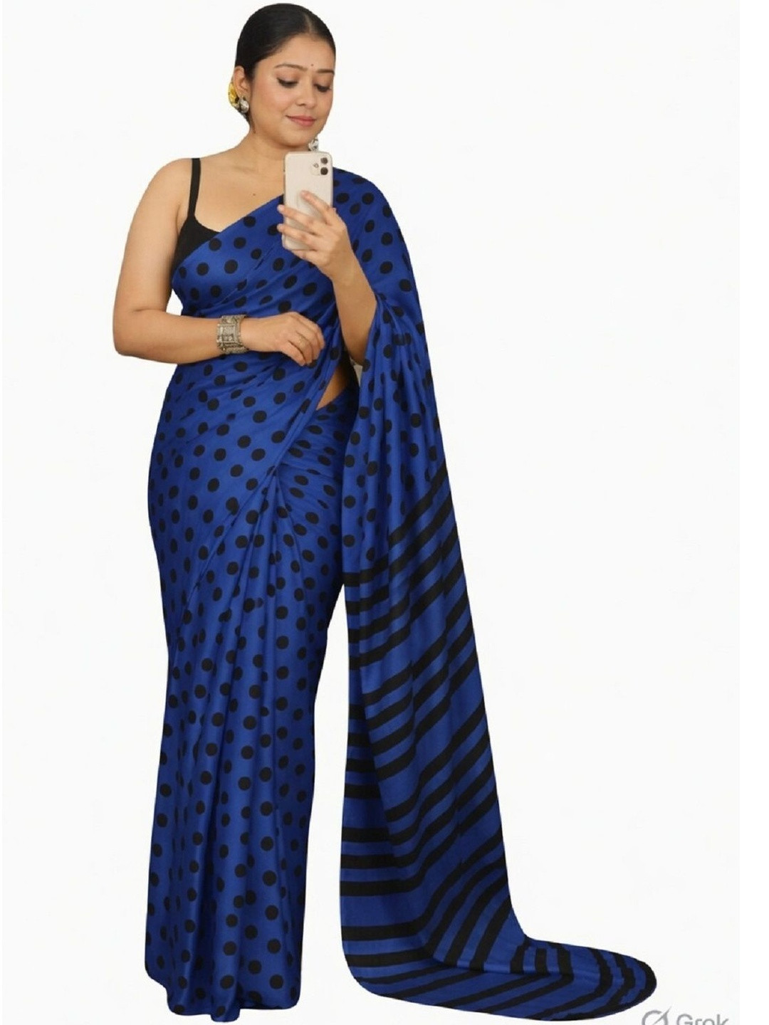 KOMAL NX Polka Dot Printed Silk Crepe Saree With Unstitched Blouse Piece