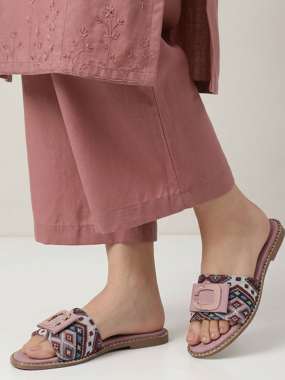 CATBIRD Women Printed Open Toe Flats with Buckles