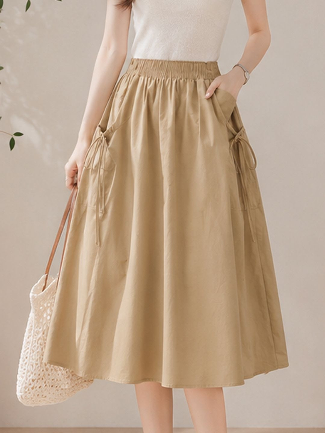 Suo Women Sleek Utility Midi A-Line Skirt