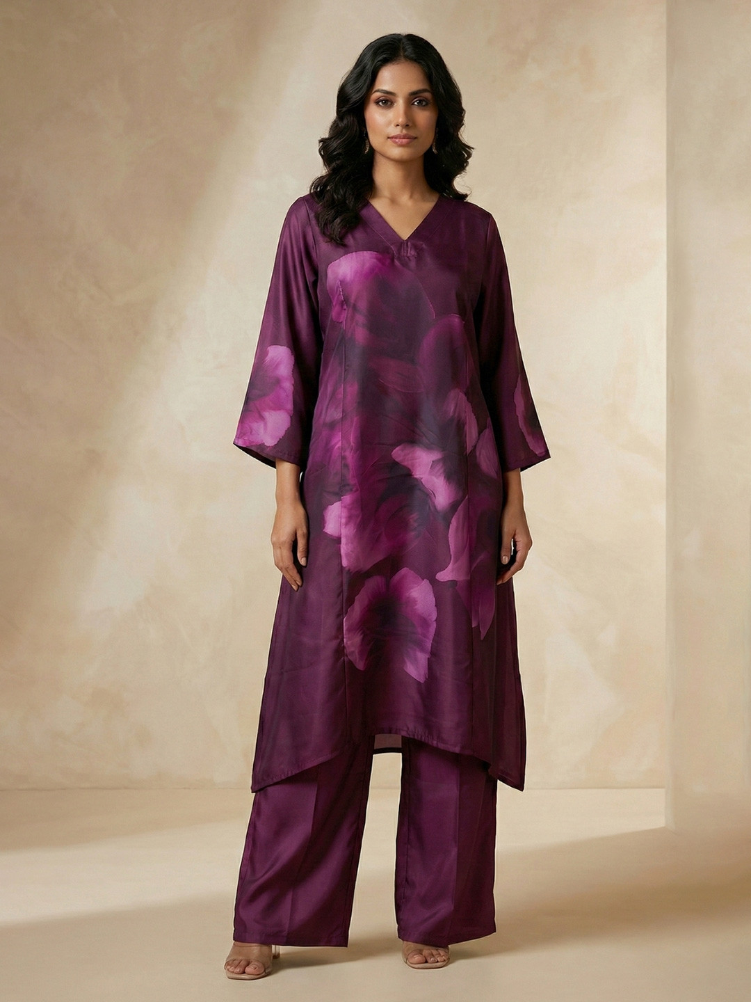 LUCUMA FASHION HUB Women Floral Printed Regular Kurta with Palazzos