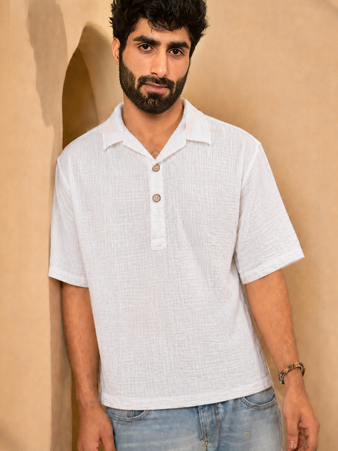 KINGDOM OF WHITE Men Pure Cotton Short Sleeves Solid Shirt