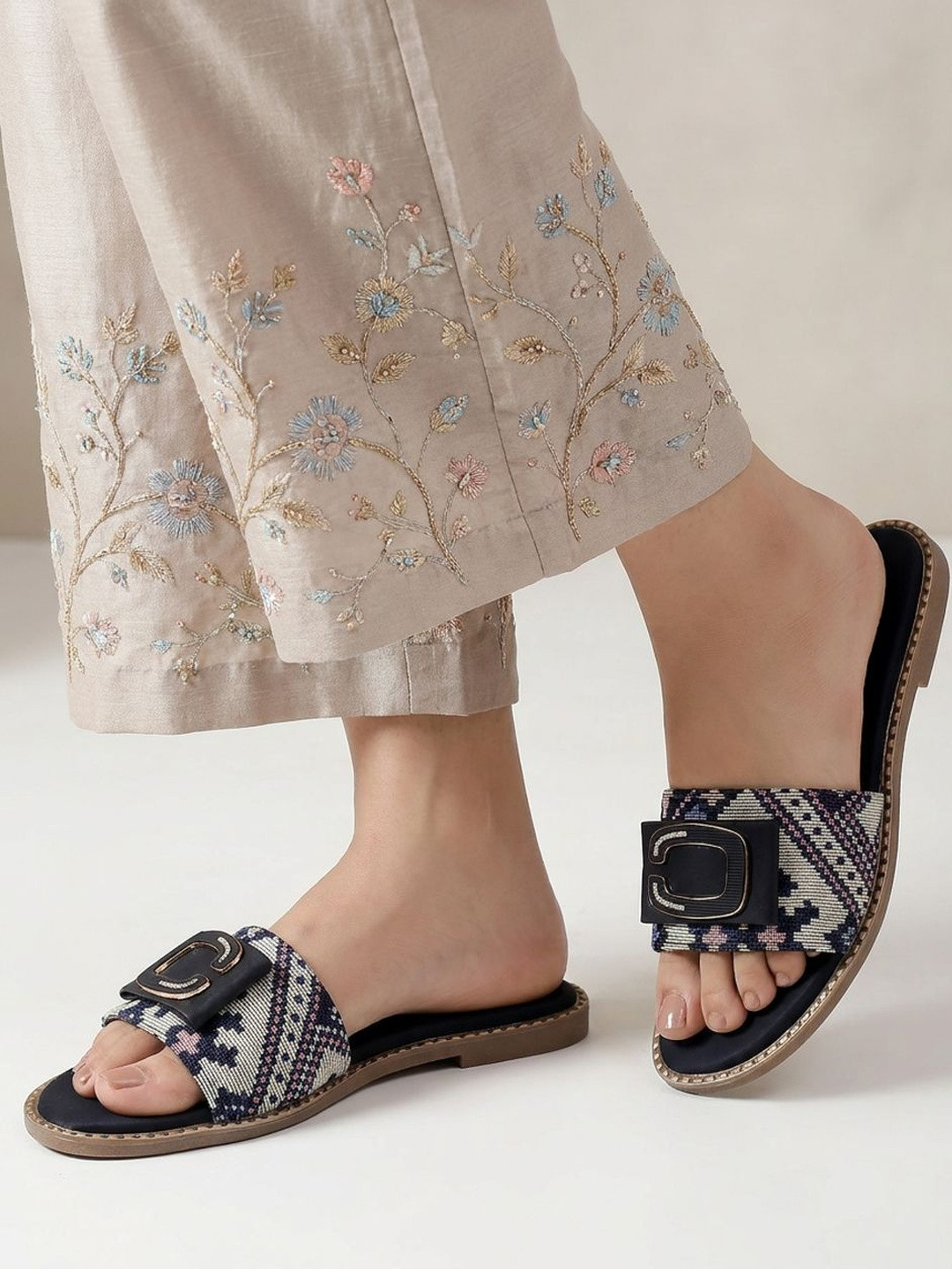 CATBIRD Women Open Toe Flats with Buckles