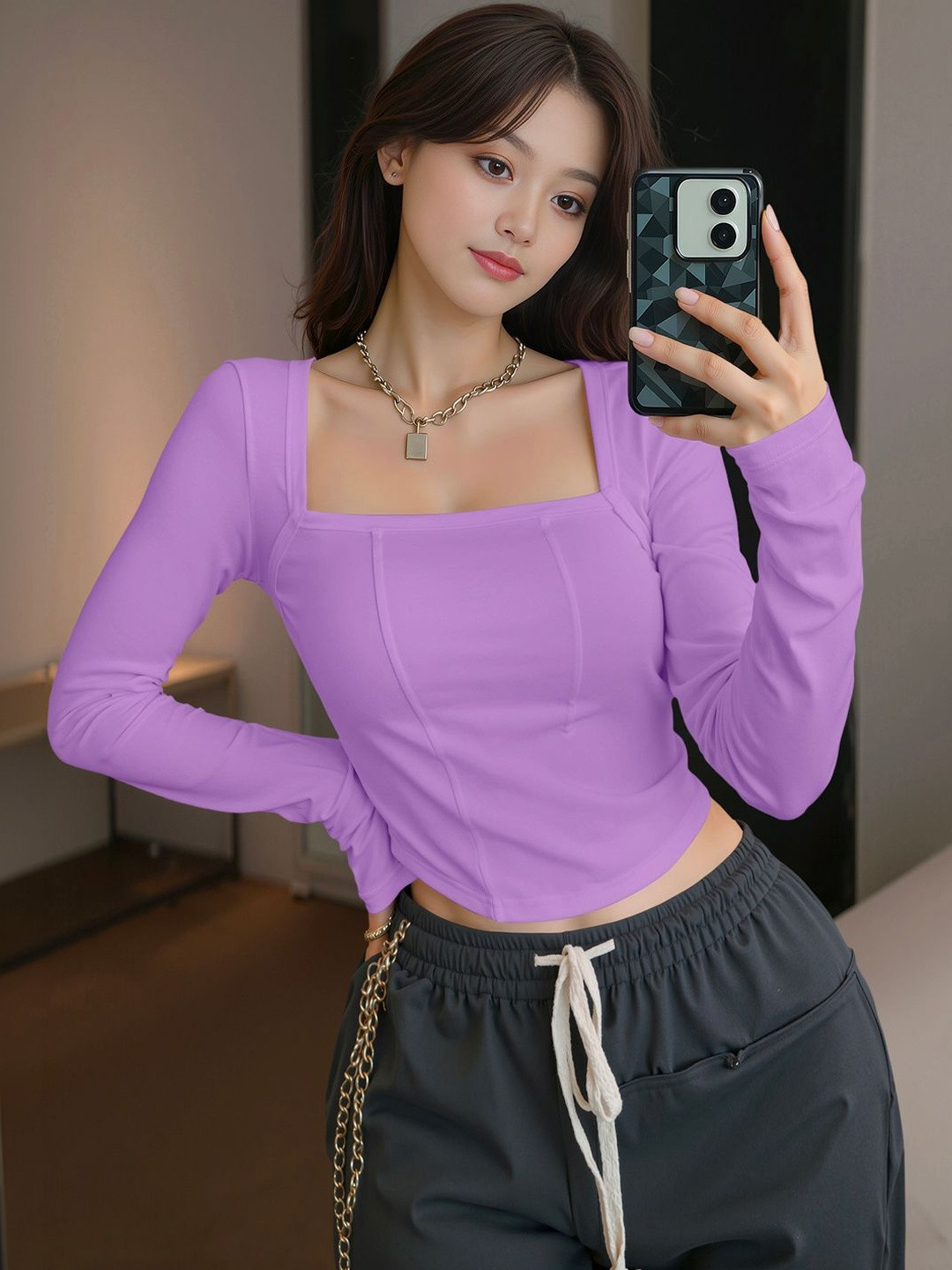 Maheshvi Crop Top