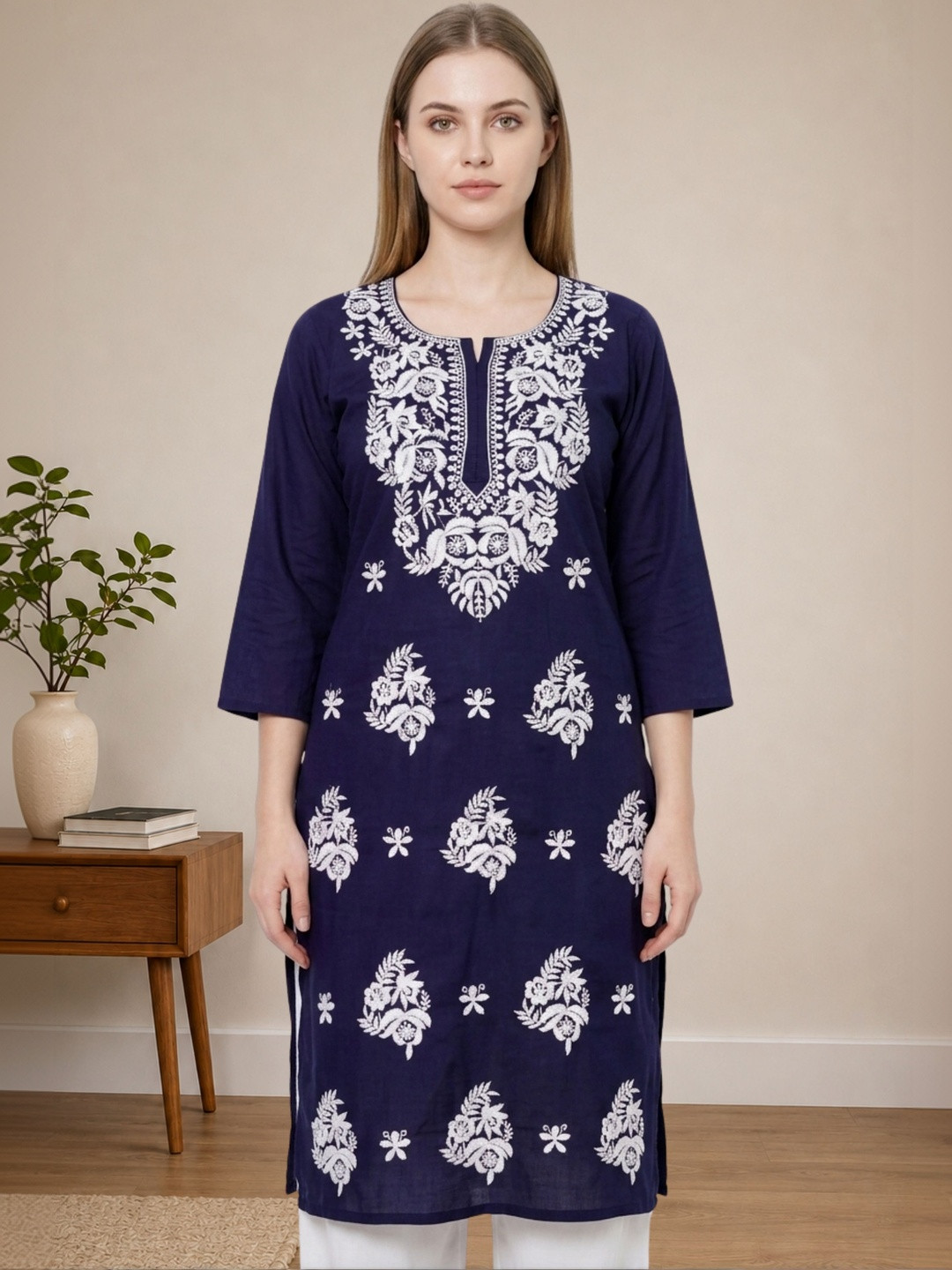 myplusfashion Floral Embroidered Chikankari Chikankari Kurti