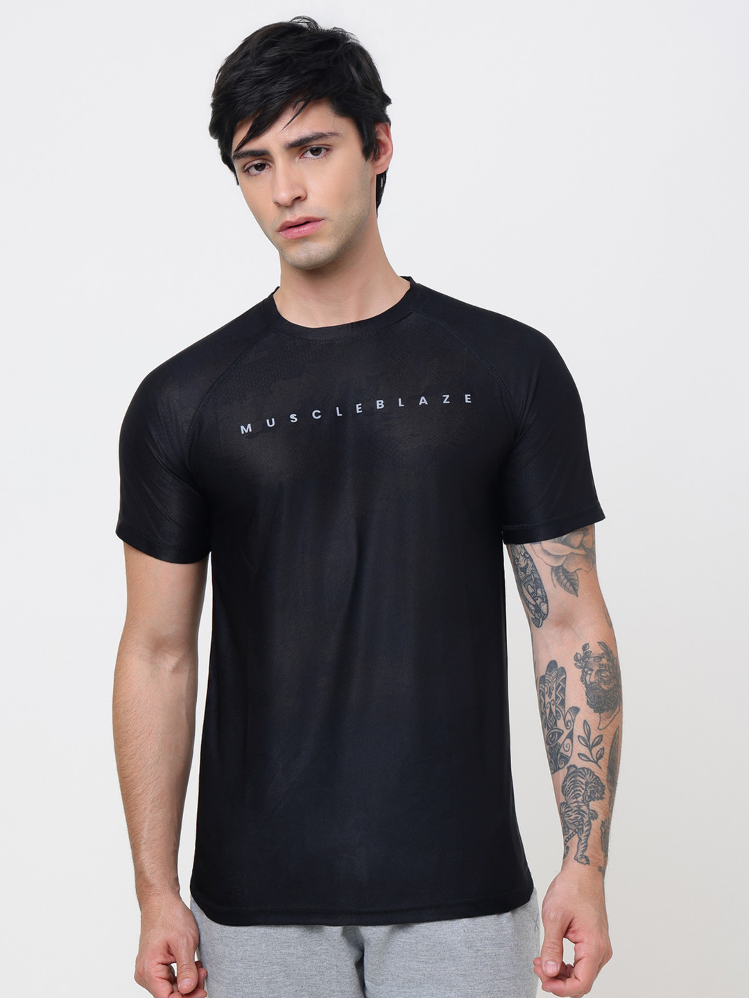 MuscleBlaze Unisex Brand Logo Printed Round Neck Compression T-shirt