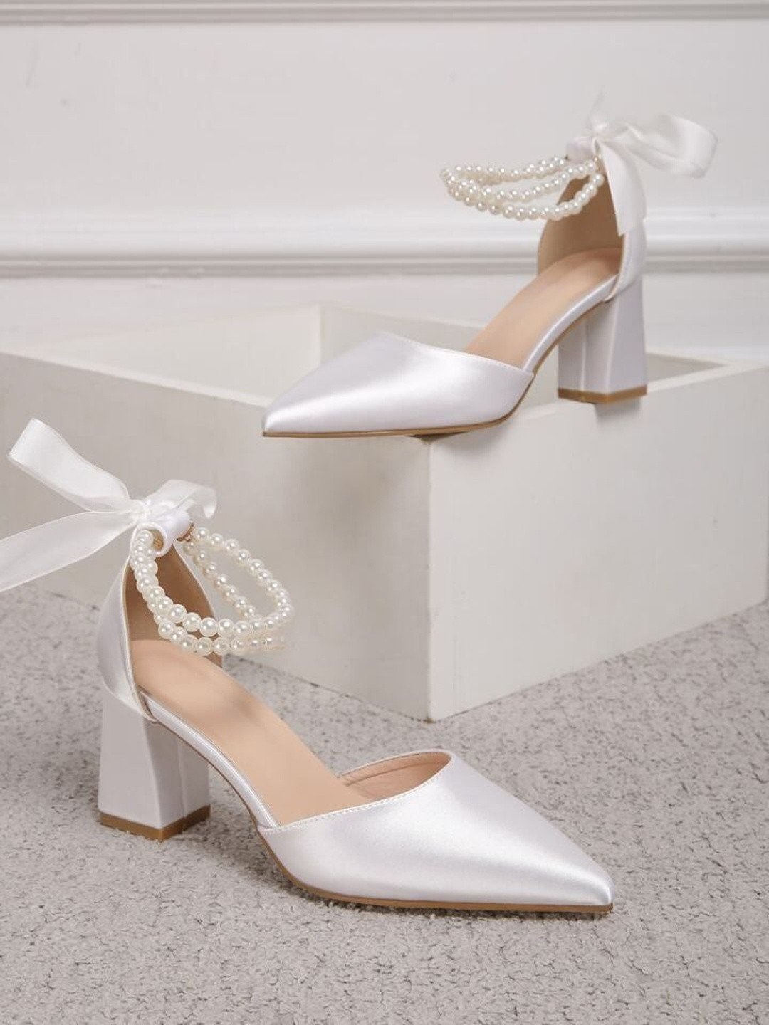 STILOFT Party Block Pumps with Bows