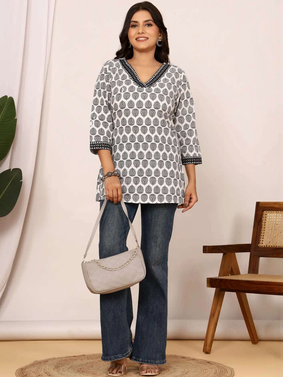 JEMCY Women Ethnic Motifs Printed Kurta