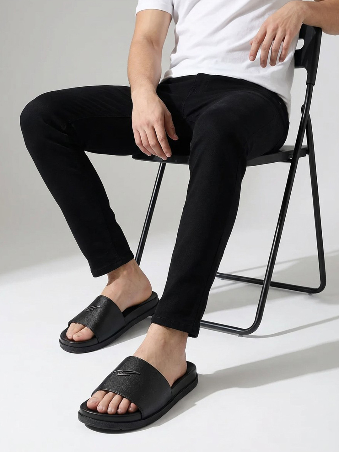 ZEESH Men Midnight Leather Sliders