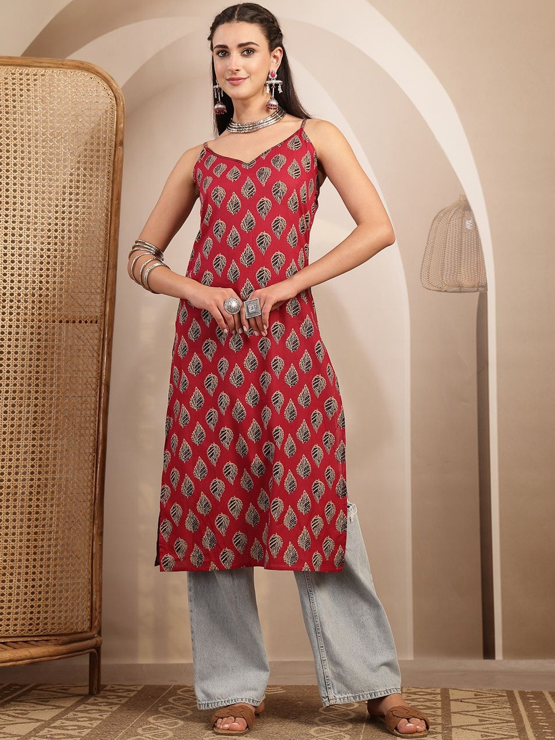 NISHABD Botanical Printed V-Neck Kurti