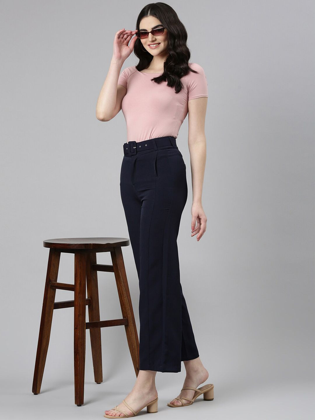 SHOWOFFFF Women Straight Fit High-Rise Trousers