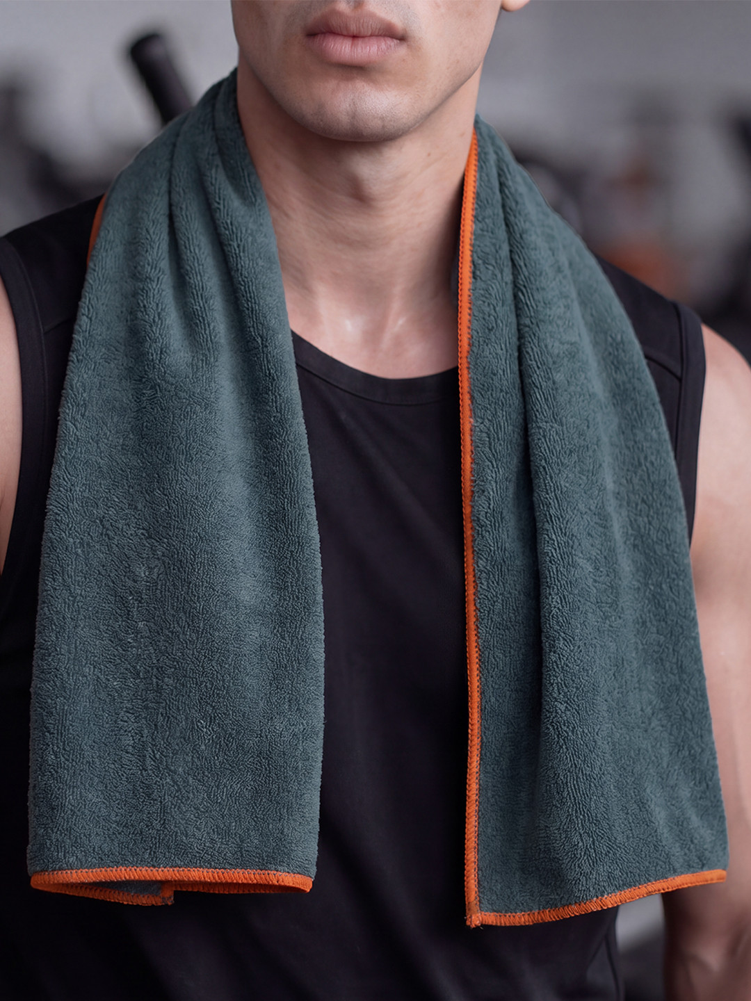 DAMENSCH Grey Ultra-Soft Quick-Dry Anti-microbial Gym Bench Towel