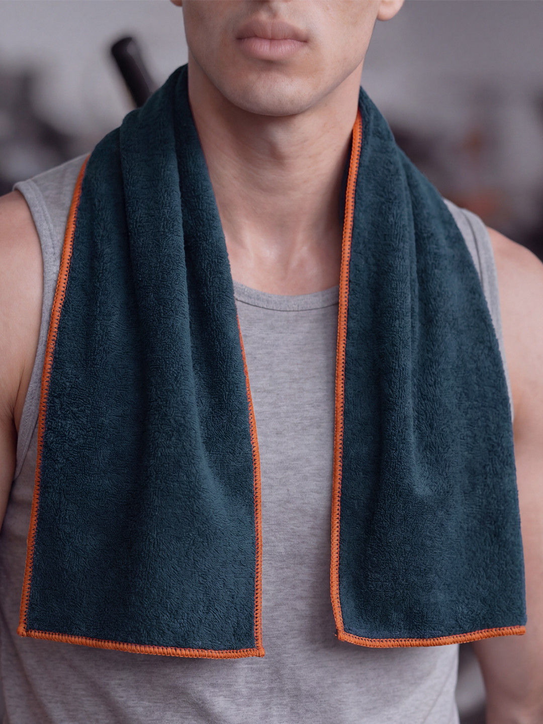 DAMENSCH Nitro Blue Ultra-Soft Quick-Dry Anti-microbial Gym Bench Towel