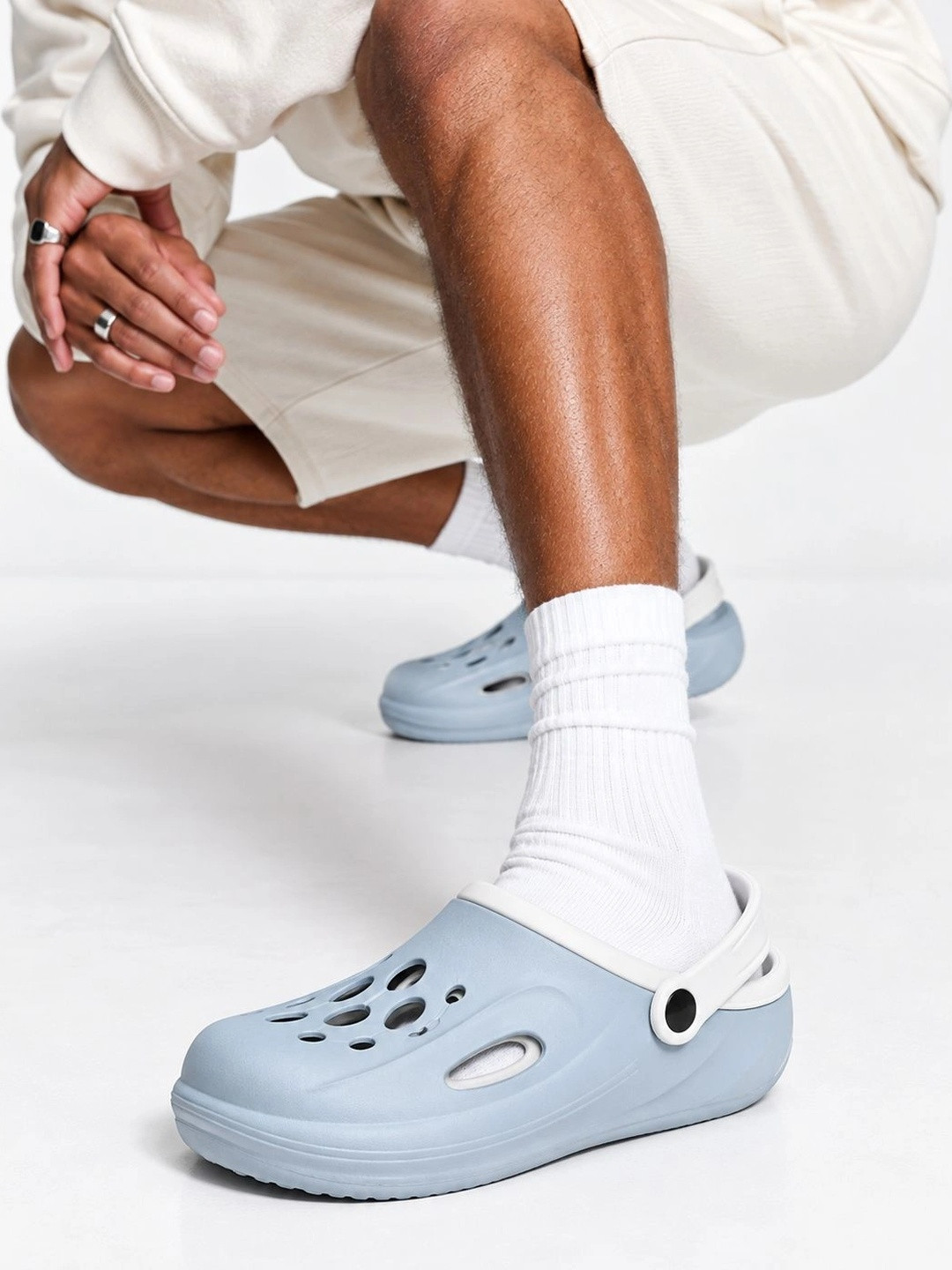 Trekiva Men Clogs