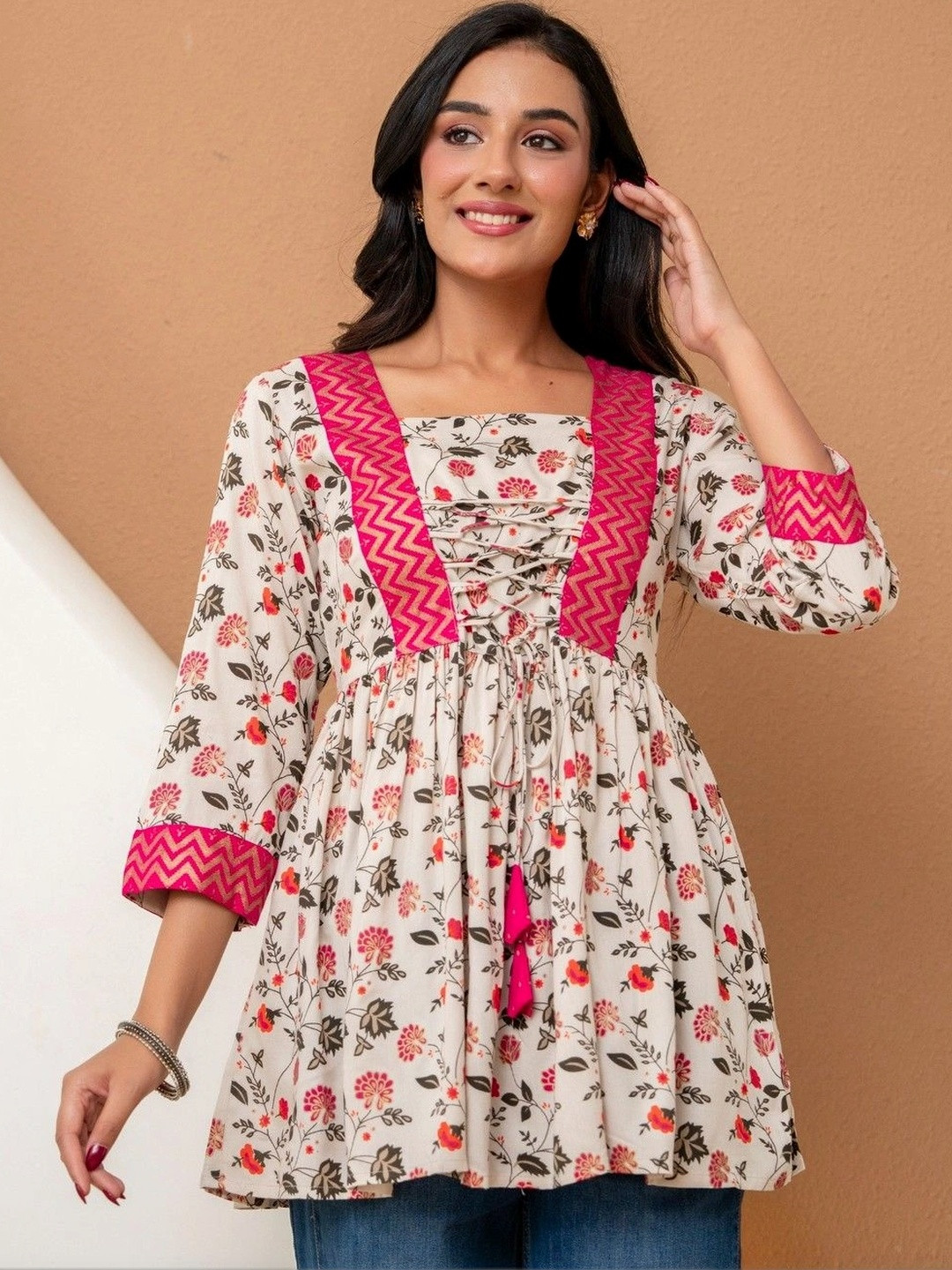 INDIANIC Women Floral Printed V-Neck A-Line Kurti