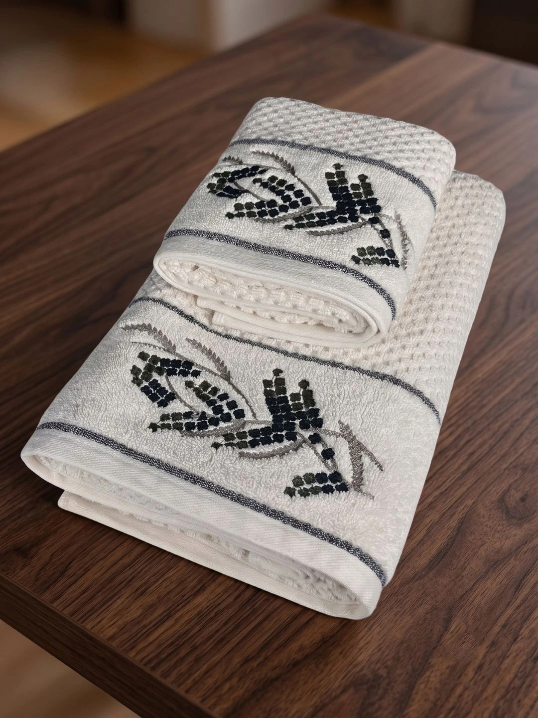SENSES Blue 2 Pieces Printed Cotton 550 GSM Bath Towels